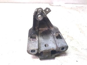 Motorhalter - 038120