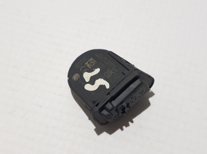 VOLVO EX30 I (2023–2026) Reifendrucksensor 8889081697 - 2