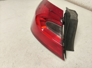 Ford Fiesta (2017–2026) Eckleuchte hinten H1BB13405AJ - 8