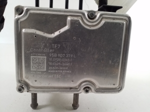Porsche Macan (2014–2026) ABS unit 95B614517L - 3