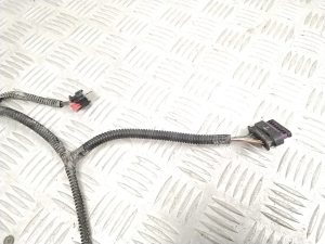 Tesla Model 3 3 (2016–2024) Rear parking sensor cable 106795900E - 4
