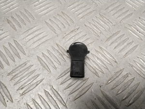 Tesla Model 3 3 (2016–2024) Rear parking sensor 112750301D - 3
