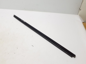 Baguette extérieure de vitre de porte avant - LJ8BR20563AC