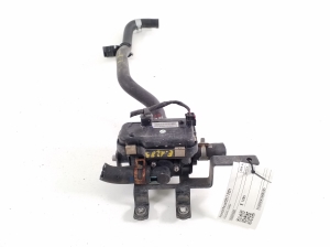 Auxiliary water pump - 25660K4500