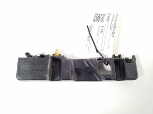 Hyundai Kona (2017–2023) Front bumper bracket 86514J9000 - 2