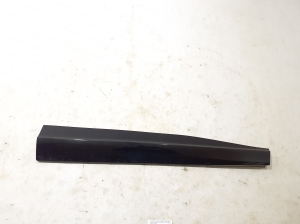 Esiukse liist - LJ8BR20848BBW