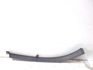 Leiste unter dem Scheinwerfer - 4D0853207C