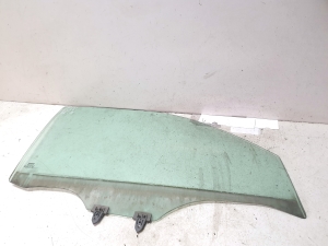 Front door glass - 001582