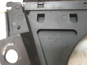Mercedes Benz E-Class W210 (1995–2002) Esitule muu osa 2108200312 - 4