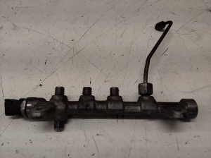 Common Rail Kraftstoffleitung und ihre Bauteile - 55234039
