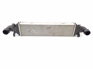Vahejahuti radiaator - A2045000200