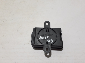 Ford Mustang Mach-E Mach-E (2020–2026) Light control module LJ8B13C148AE - 3