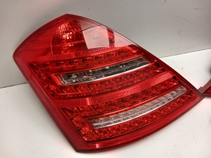 Mercedes Benz S-Class 221 (2005–2013) Eckleuchte hinten A2218200664 - 3