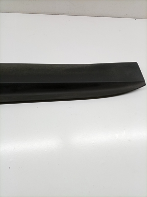 Hyundai Santa Fe (2012–2018) Esiukse liist 877212W000 - 5