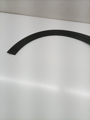 Hyundai Santa Fe (2012–2018) Front fender trim (flare) 877112W000 - 3