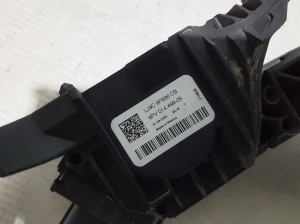 Ford Mustang Mach-E Mach-E (2020–2026) Gaasipedaal LJ9C9F836CB - 2