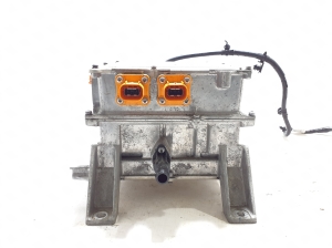 VOLVO EX30 I (2023–2026) Inverter 6608157506 - 2