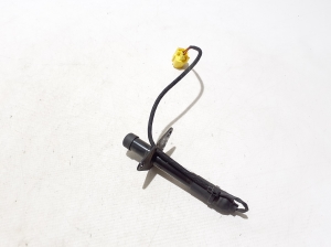   Motorhaubenaufprallsensor  - LJ8B16E600A 