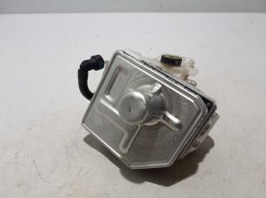Ford Mustang Mach-E Mach-E (2020–2026) ABS plokk LK9C2D335CK - 3