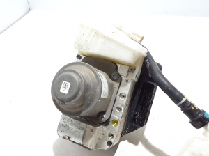 Ford Mustang Mach-E Mach-E (2020–2026) ABS plokk LK9C2D335CK - 5
