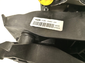 Ford Fiesta (2017–2026) Käiguvahetuse mehhanism H1BR7C453JHF - 3