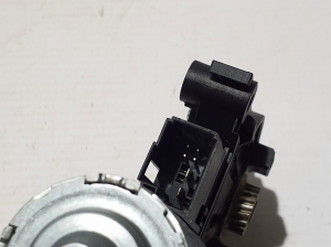 VOLVO XC60 (2017–2026) Moteur de toit ouvrant 10049609A - 3