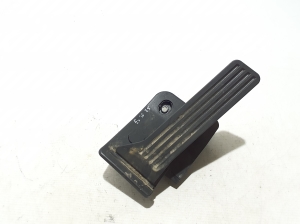 Accelerator pedal - 31345378