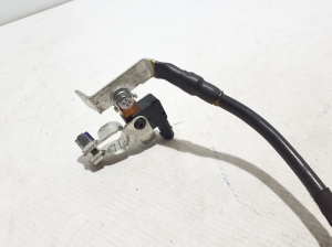 VOLVO EX30 I (2023–2026) Miinusjuhtme klemm 6608100879 - 2