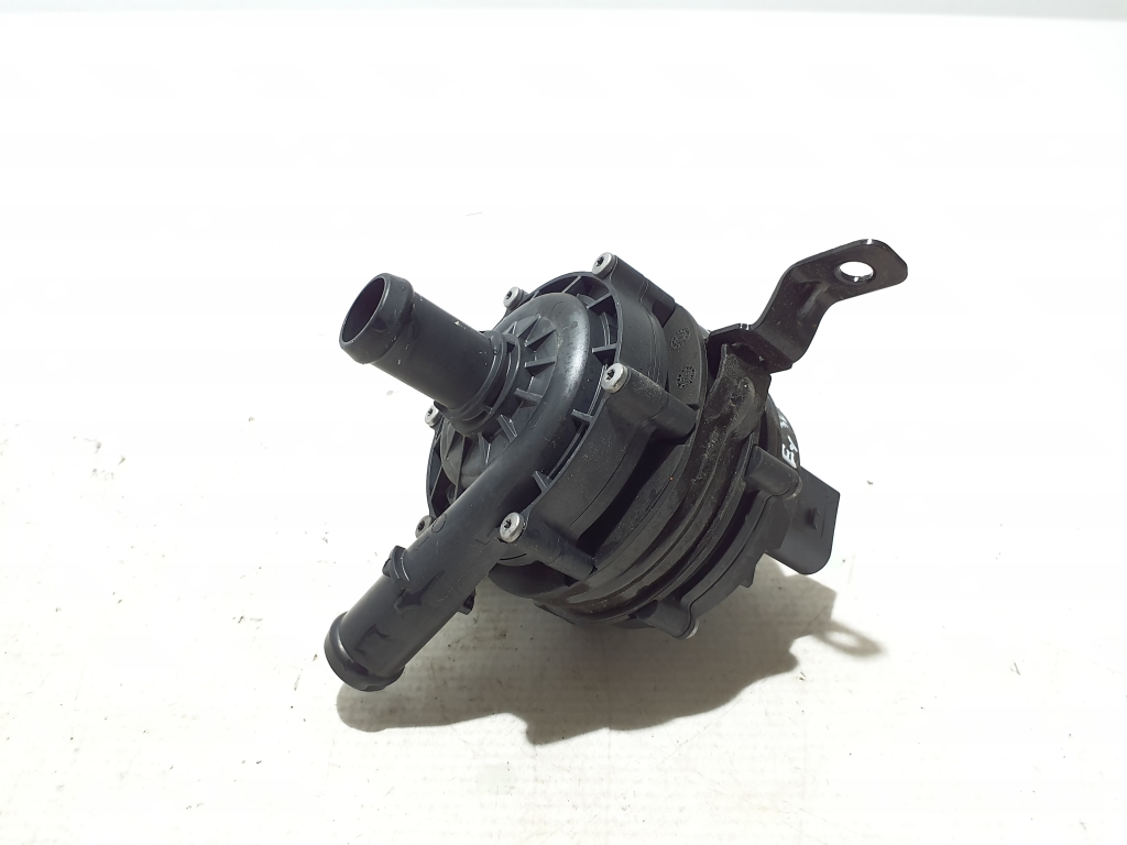 VOLVO EX30 I (2023–2026) Auxiliary water pump 31345280 VOLVO EX30 I (2023–2026) Auxiliary water pump 31345280