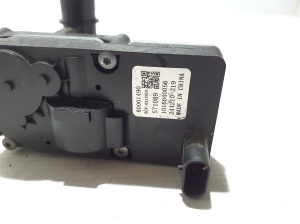 VOLVO EX30 I (2023–2026) Auxiliary water pump 80001490 - 2