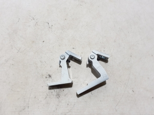 Front door top hinge - 80013610