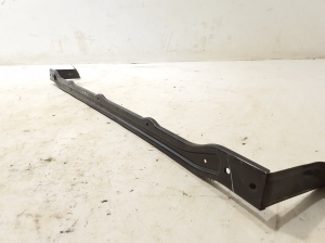 Radiator bracket - 8891526051