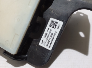 Ford Mustang Mach-E Mach-E (2020–2026) Pimeda nurga radar Distronic ML3T14H031AK - 2