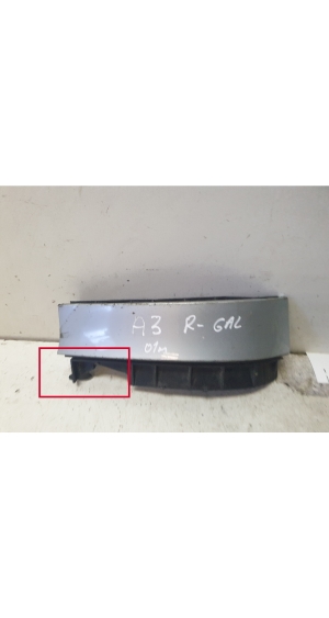 Leiste unter dem Scheinwerfer - 8L0807378A