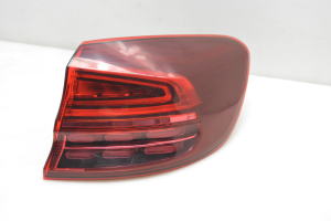 Kia ceed (2018–2026) Eckleuchte hinten 92402J7150 - 8