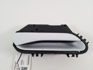   Front door external opening handle and its details  - 11A837870C 