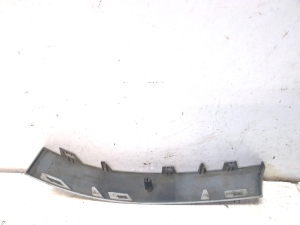 AUDI A4 B5 (1994–2001) Liist tule all 8D0945101 - 2
