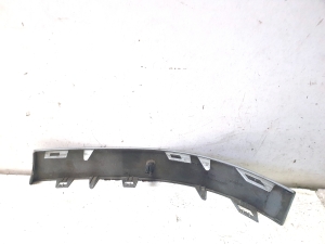 AUDI A4 B5 (1994–2001) Liist tule all 8D0945101 - 3