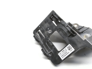 Ford Mustang Mach-E Mach-E (2020–2026) Distronicu hoidik LJ8T14H036AL - 2