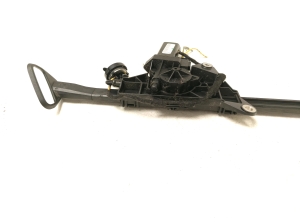 Mercedes Benz E-Class W207 (2009–2017) Sicherheitsgurtstraffer A2078600282 - 6