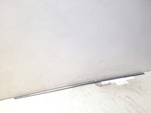 Mercedes Benz GLK-Class 204 (2008–2015) Front door molding A2047200580 - 4