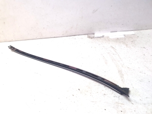 Mercedes Benz C-Class 204 (2007–2014) Windshield pillar outer molding 080023 - 4