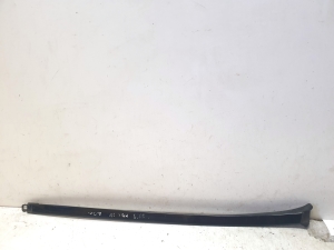 Windshield pillar outer molding - 080023