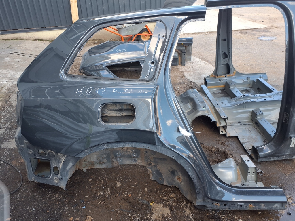 VOLVO XC90 (2015–2024) Tagumine poritiib ja selle osad 31416318 VOLVO XC90 (2015–2024) Tagumine poritiib ja selle osad 31416318