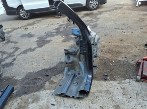VOLVO XC90 (2015–2024) Front outrigger 32377205 - 3