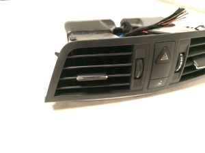 Mercedes Benz E-Class W207 (2009–2017) Dashboard air vent grilles A2078300054 - 4
