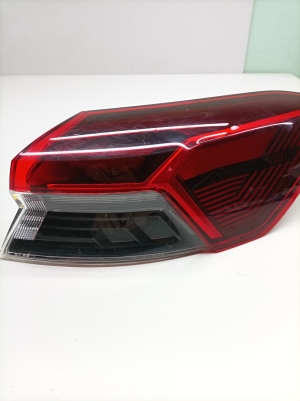 AUDI Q4 e-tron I (2021–2026) Hintere Eckleuchte und ihre Teile 89A945092 - 4