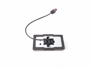 Mercedes Benz GLA-Class 156 (2013–2019) Antenna amplifier A2139052801 - 2