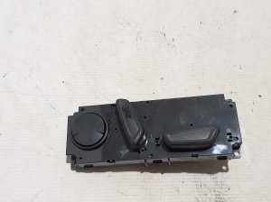   Sitzverstellschalter  - LB5T14A701BA 