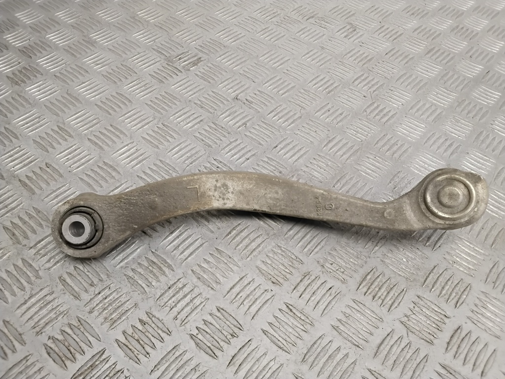 Mazda cx-60 I (2022–2026) Aizmugurējā svira K2804 Mazda cx-60 I (2022–2026) Aizmugurējā svira K2804